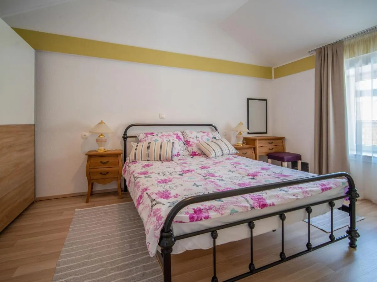 Holiday Home Veli By Interhome Veli Brgud 0*,  クロアチア